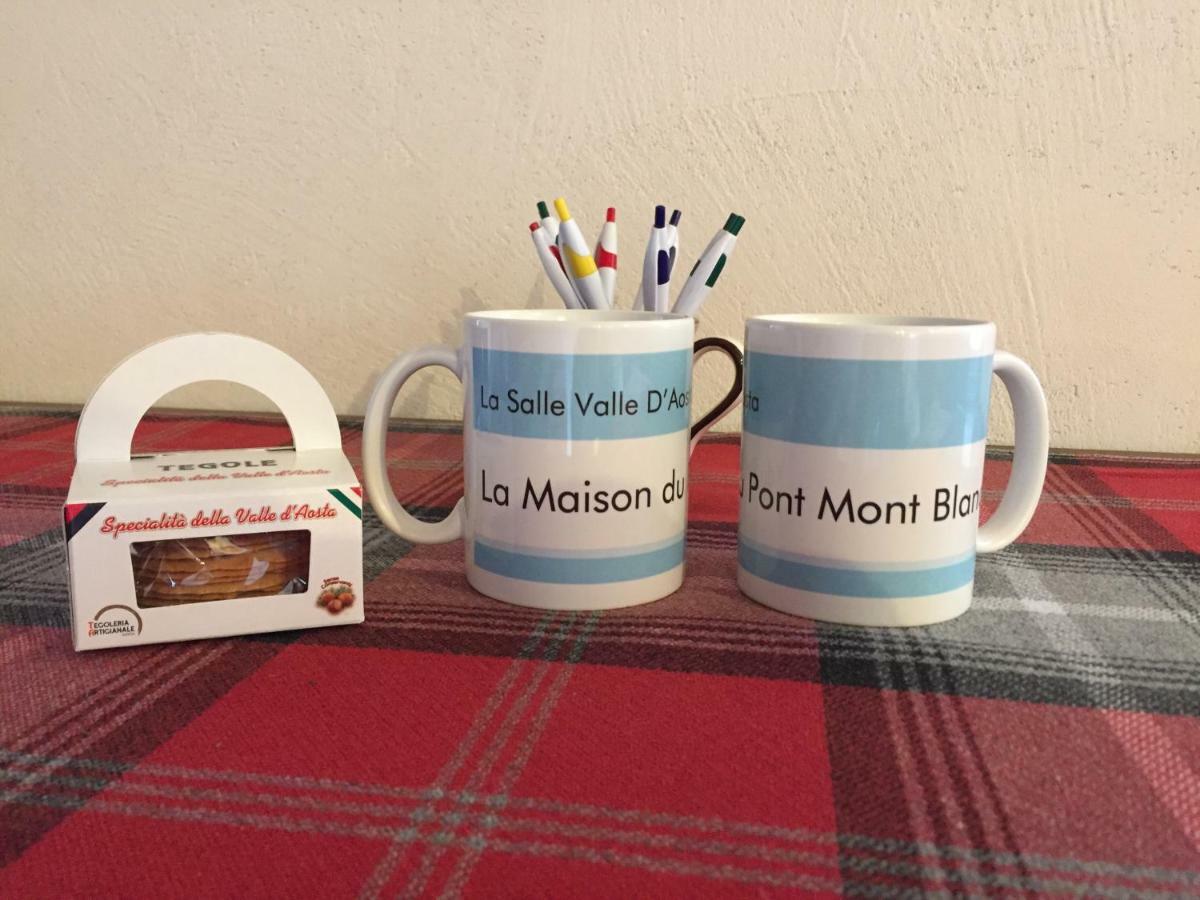 La Maison Du Pont Mont Blanc La Salle Dış mekan fotoğraf